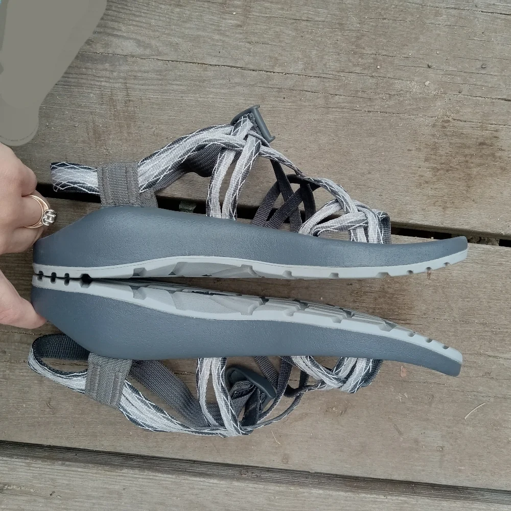 Chaco Womens ZX2 Sandal Size 9 Apex Gray Toe Loop Adjustable Outdoor Water Shoe